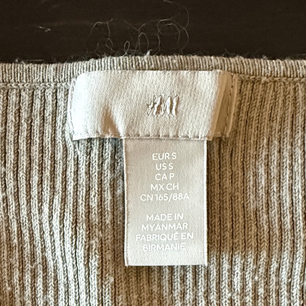 H&M Ribbed Knit Sweater in Tan - Picture 2 of 3